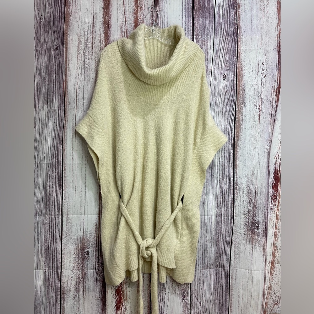 BCBG MaxAzria Cream Oversized Boxy Tunic Cowlneck Sleeveless Sweater OS #4049 - Picture 1 of 7